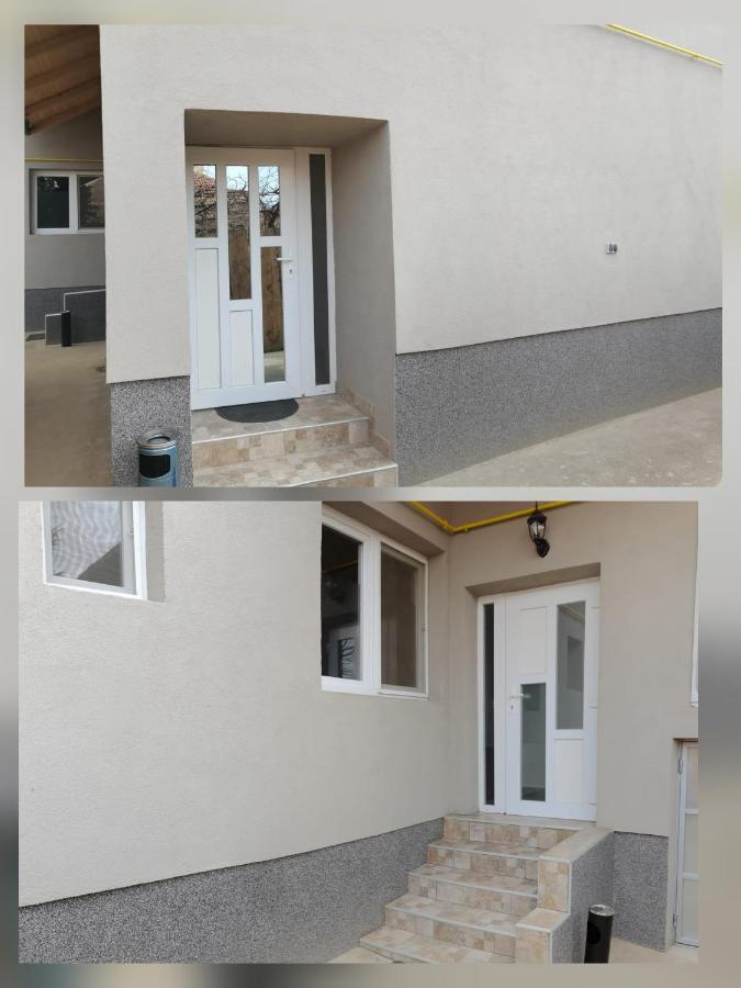 Carla'S Place Ap1 Apartment Oradea Exterior photo